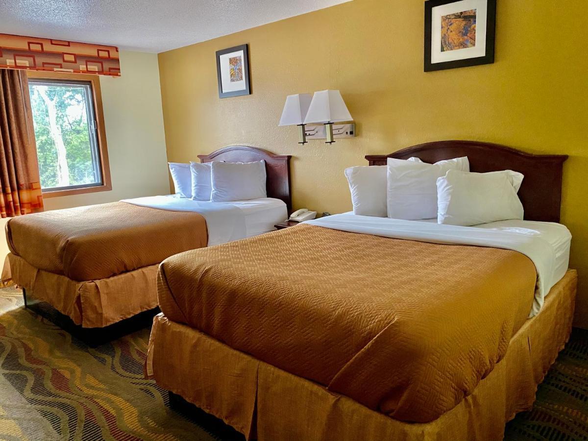 Travelodge By Wyndham La Porte/Michigan City Area Kültér fotó