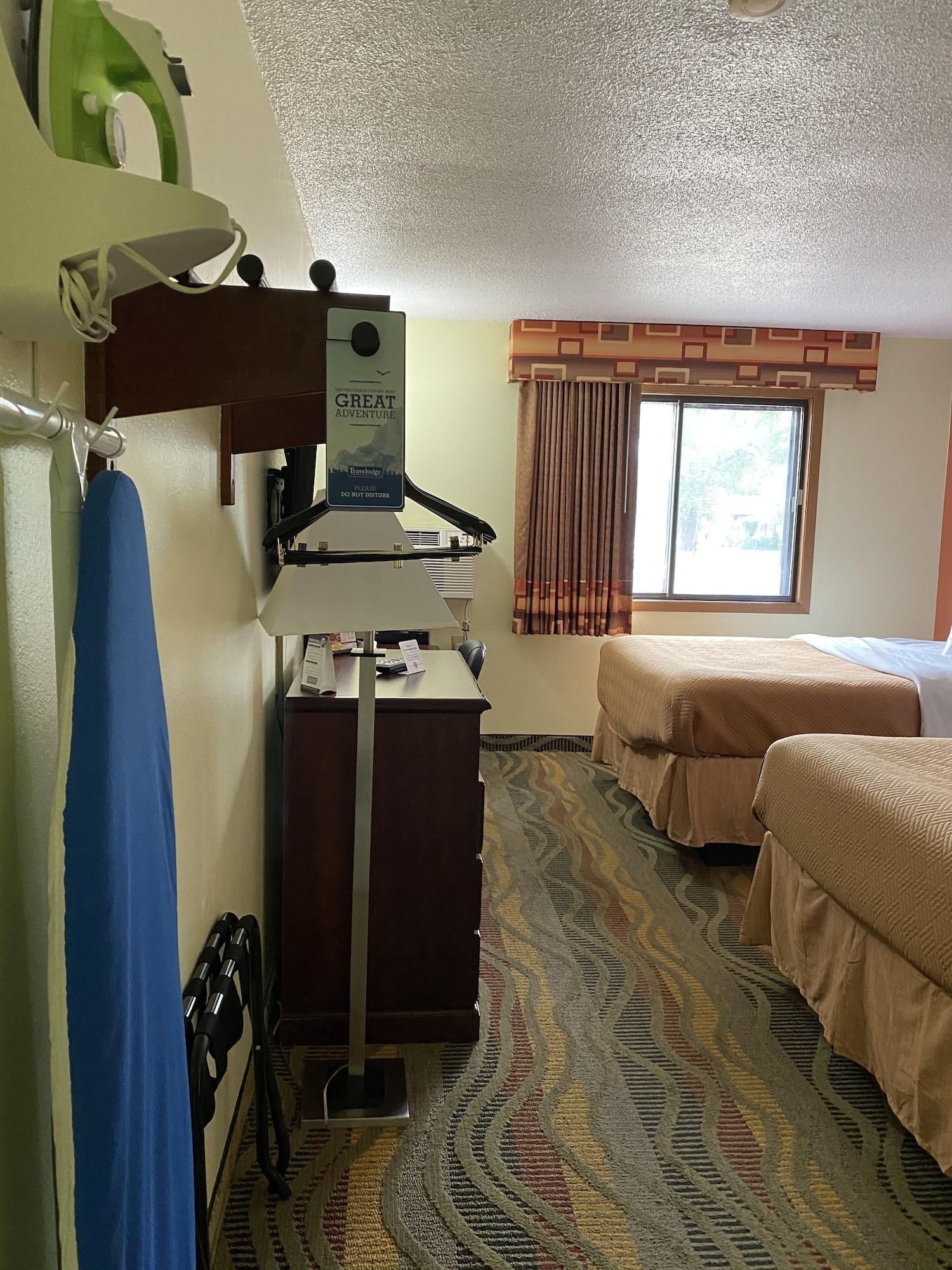 Travelodge By Wyndham La Porte/Michigan City Area Kültér fotó